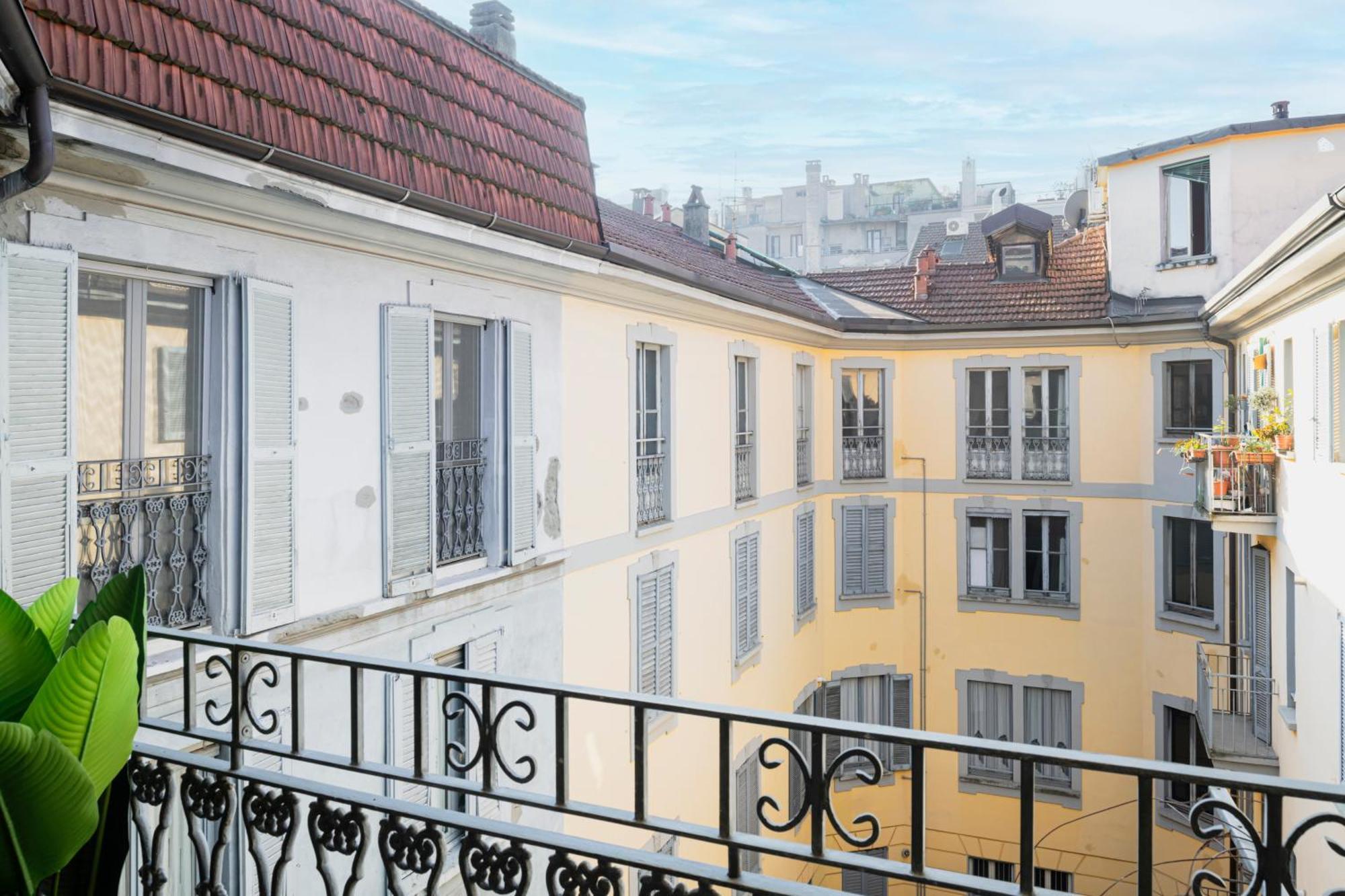 Nice Apartment In The Heart Of Porta Venezia Milan Luaran gambar